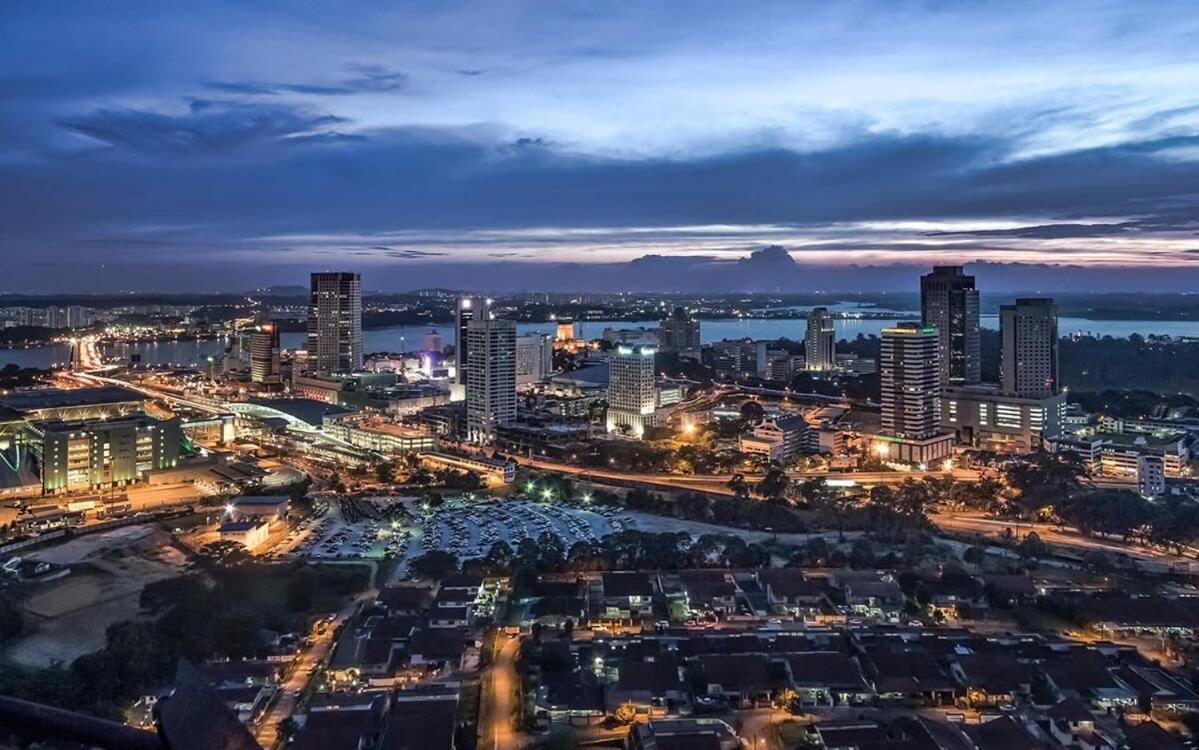 Cozy & High Floor Suite In Suasana Jb 15, Views Johor Bahru Extérieur photo